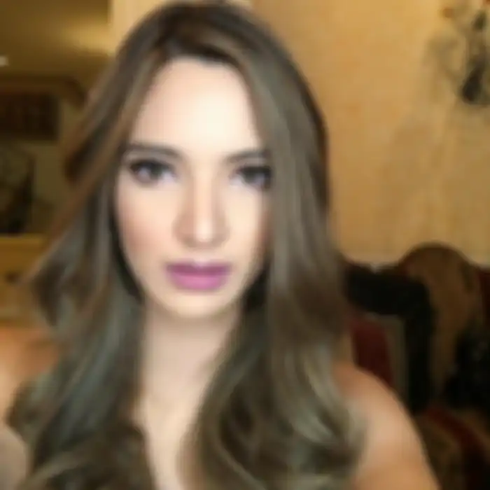 Nia Ramadhani, istri pemilik TV swasta
