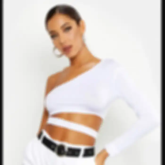 Model crop top yang cocok buat Leo