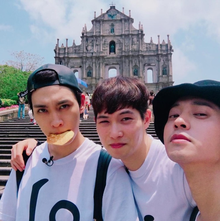 Chpi Tae Joon, Jong Hyun, dan JJY