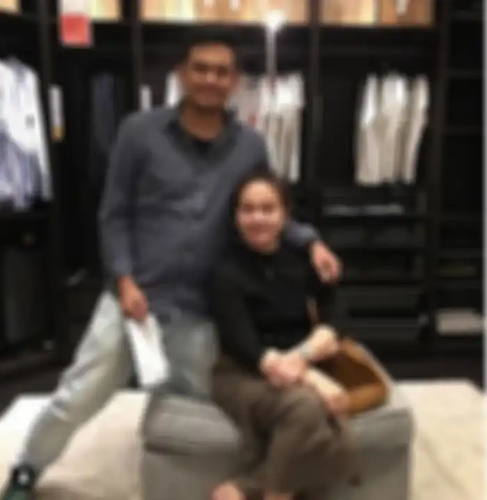 Bobby bersama sang Ibunda tercinta