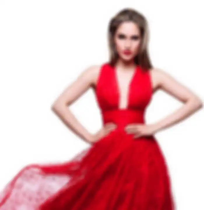 Foto berani Cinta Laura