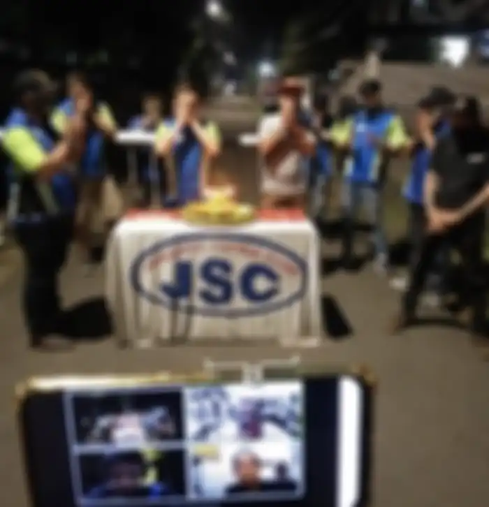 Doa bersama pengurus dan member Jakarta Satria Club di perayaan ultah ke-18.