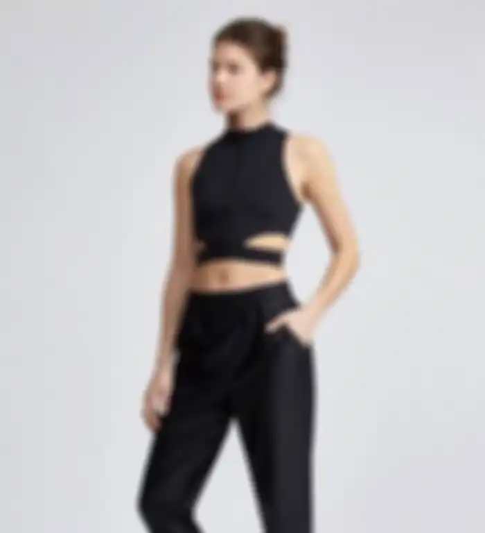 Crop top model  athleisure