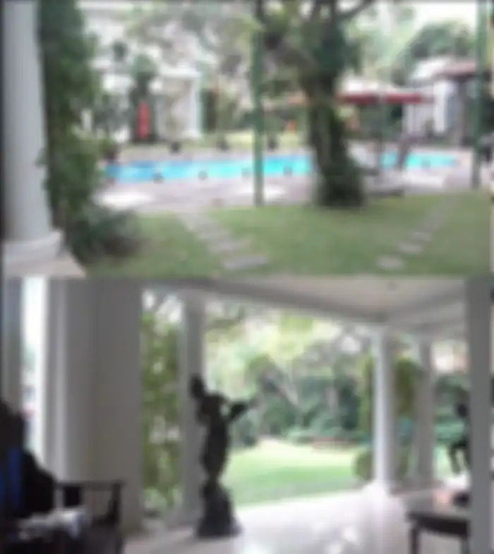Rumah Nia Ramadhani dan Ardi Bakrie