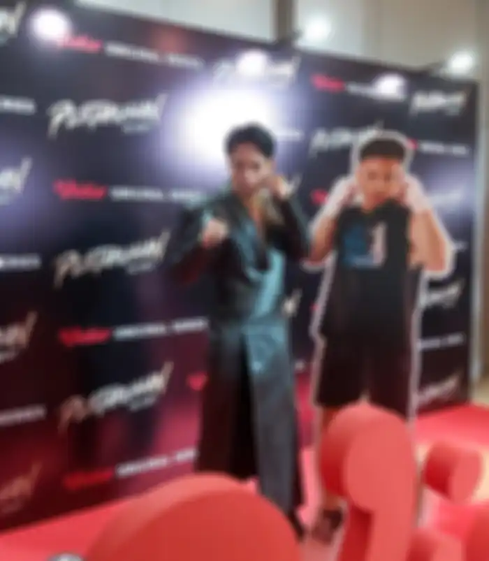 Jefri Nichol di red carpet Pertaruhan The Series