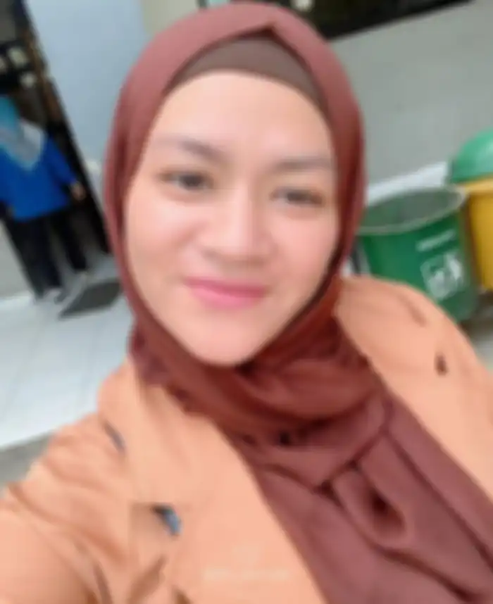 Penampilan baru Yunita Lestari, Mantan Istri Daus Mini