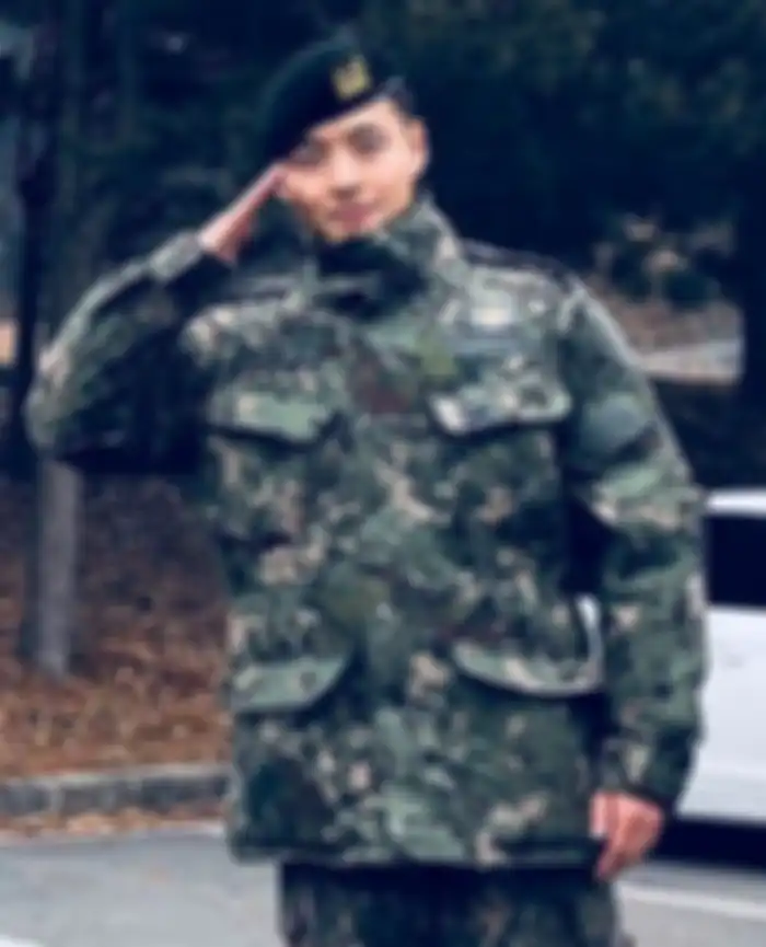 Kang Ha Neul  