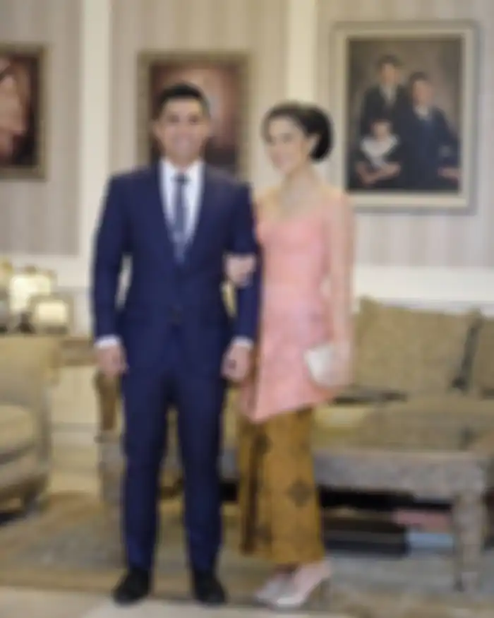 Dian Sastro dan Maulana Idraguna