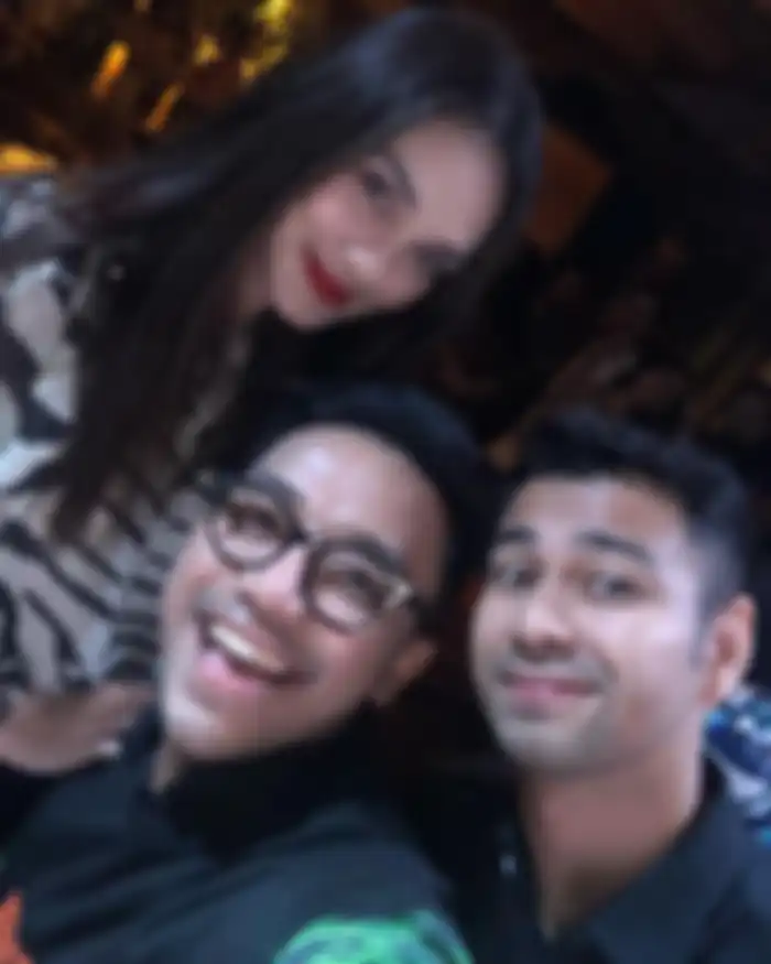 Penampilan Luna Maya saat hadiri pesta ulang tahun BCL