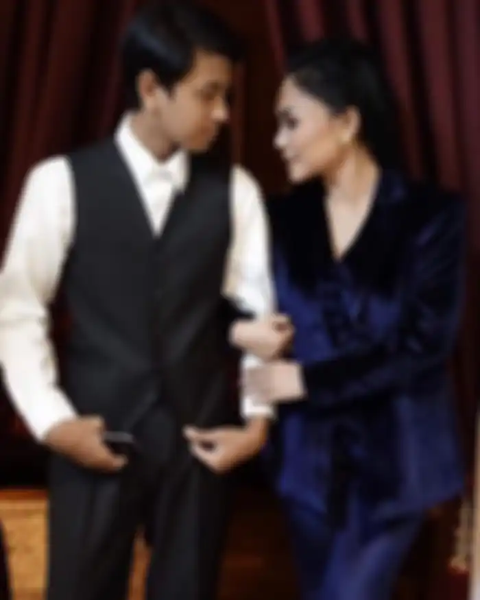 Yuni Shara dan sang putra