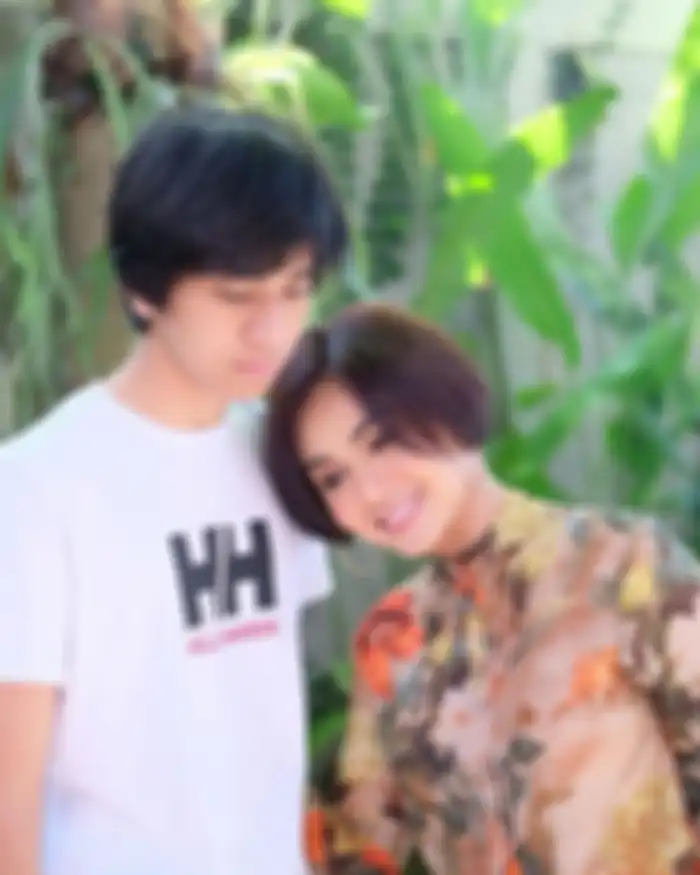 Yuni Shara dan sang putra