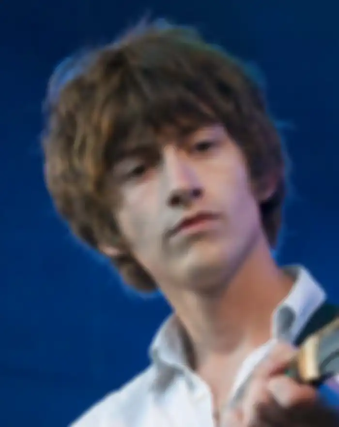 Gaya rambut Alex Turner