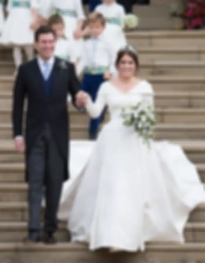 Gaun pernikahan Princess Eugine