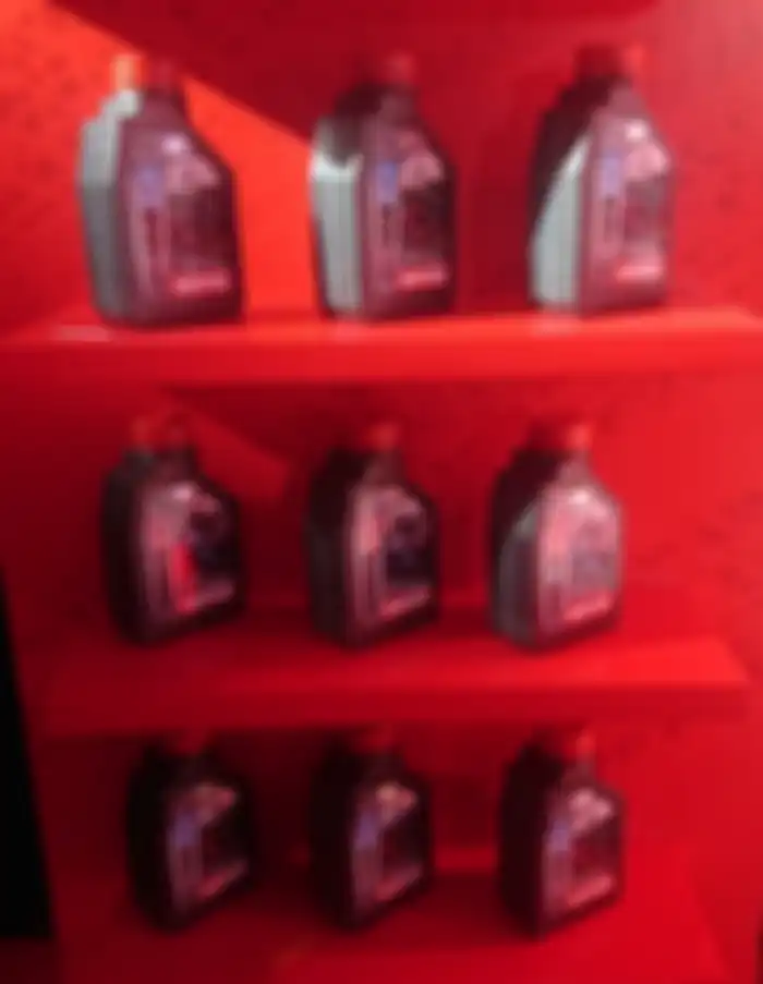 Oli baru Motul ini dinamakan Motul GP Power dan Motul GP Matic.