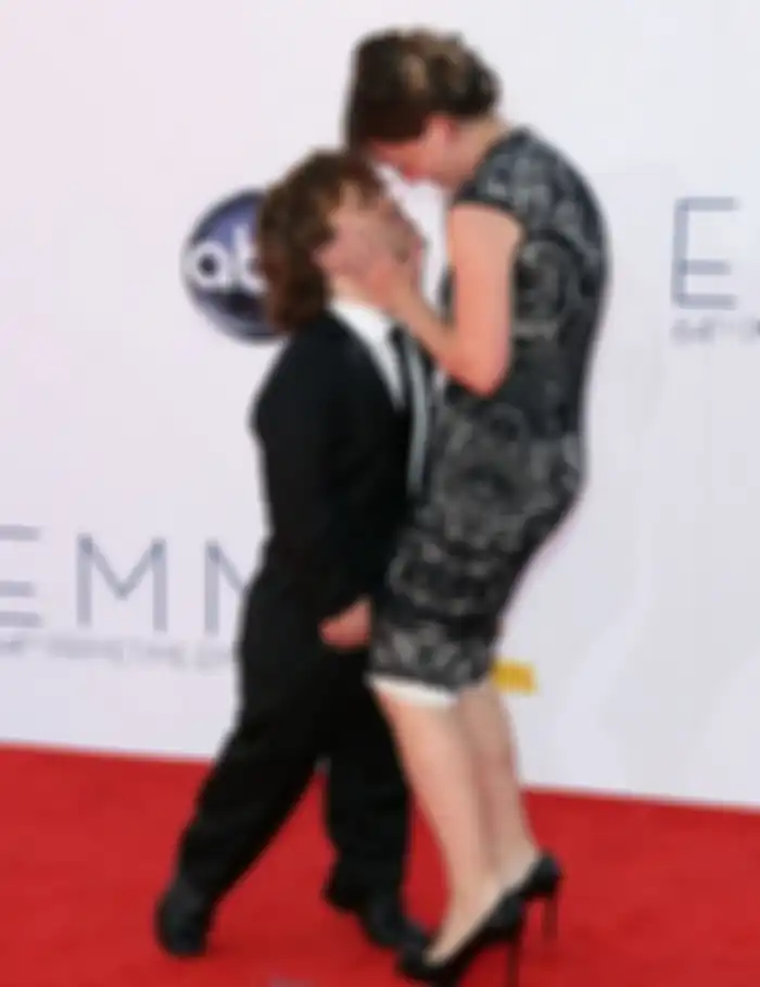 Peter Dinklage dan Erica Schmidt.
