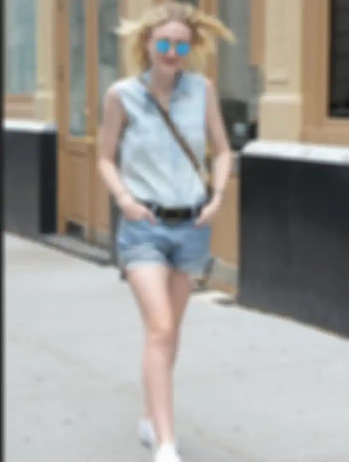 Fashion Dakota Fanning