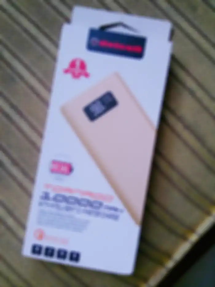 kotak Delcell Tornado 10000mAh