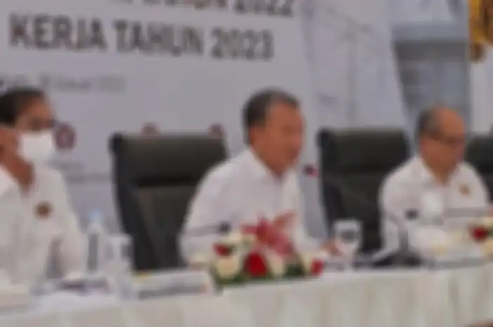 Menteri ESDM Arifin Tasrif di acara konferensi pers di kantor Kementerian ESDM Jakarta, Senin (30/1/2023).