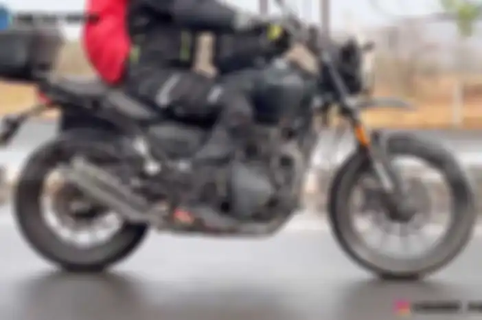Motor baru hasil kerja sama Bajaj dan Triumph India.