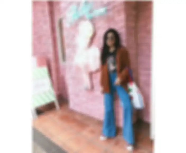 Wide leg jeans