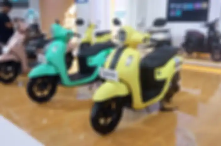 Pilihan warna baru Yamaha Fazzio 2024.