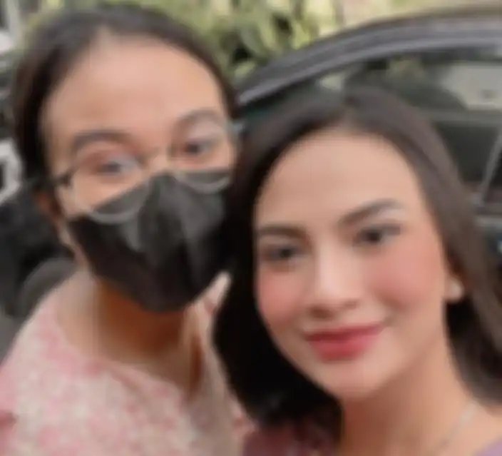 Vanessa Angel dan Mayang