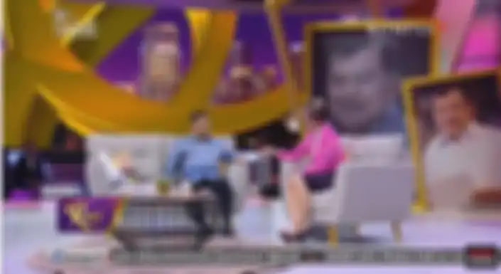 Rantang yang digunakan JK membawa bekal masakan sang istri