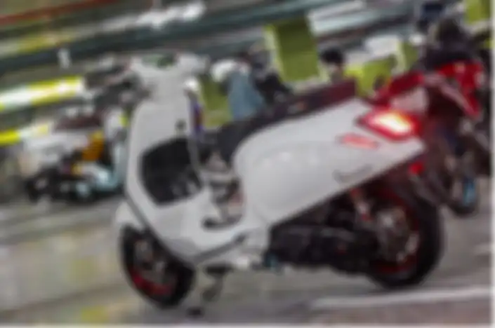 Modifikasi Vespa Sprint, maksimal di kaki-kaki.