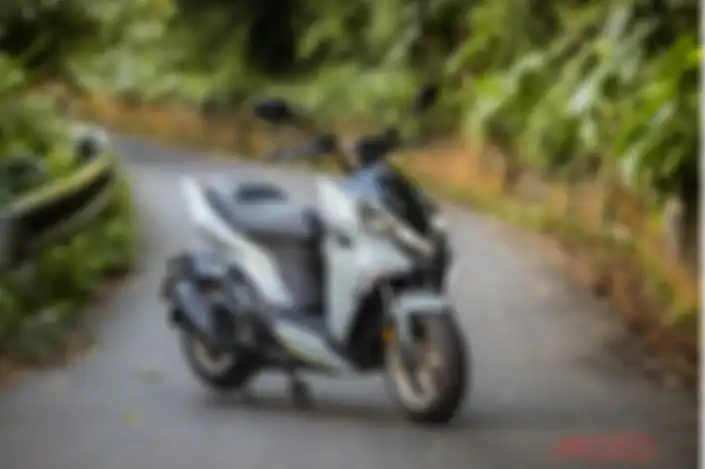 SYM DRG 158, motor matic baru dengan tampilan sporty.