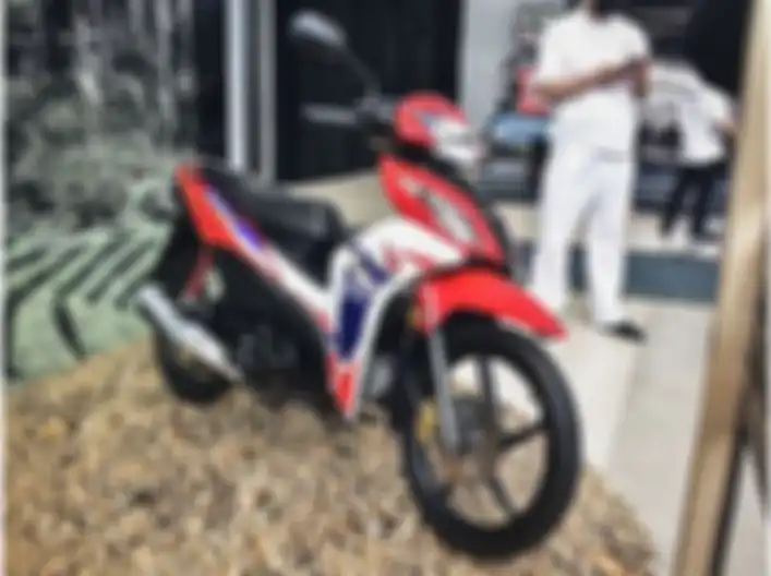 Honda Wave 110S, motor bebek baru Honda yang meluncur di China.