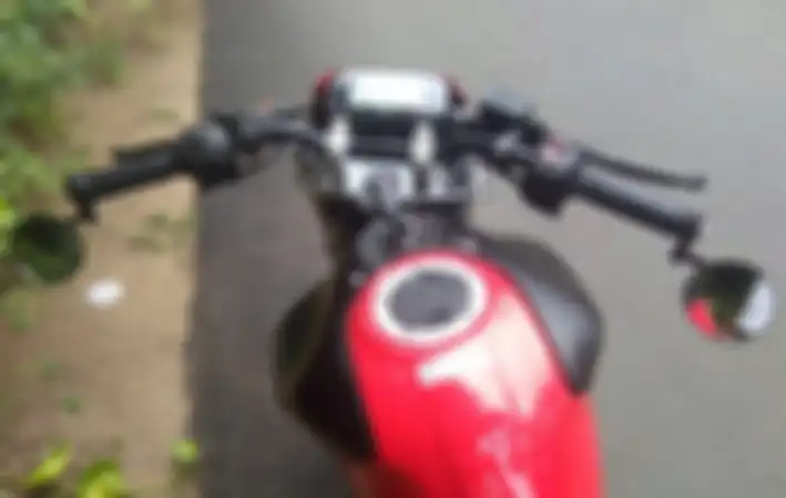 Motor milik orang Surabaya yang tinggal di Kalimantan.