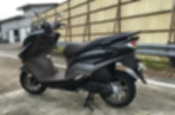 Suzuki Burgman Street 125 EX dilengkapi jok lebar dan empuk.