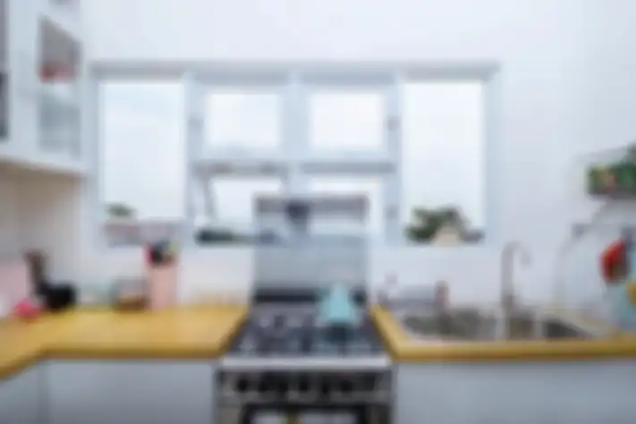 Pesan Feng Shui, pastikan jendela ditutup saat kompor digunakan. 