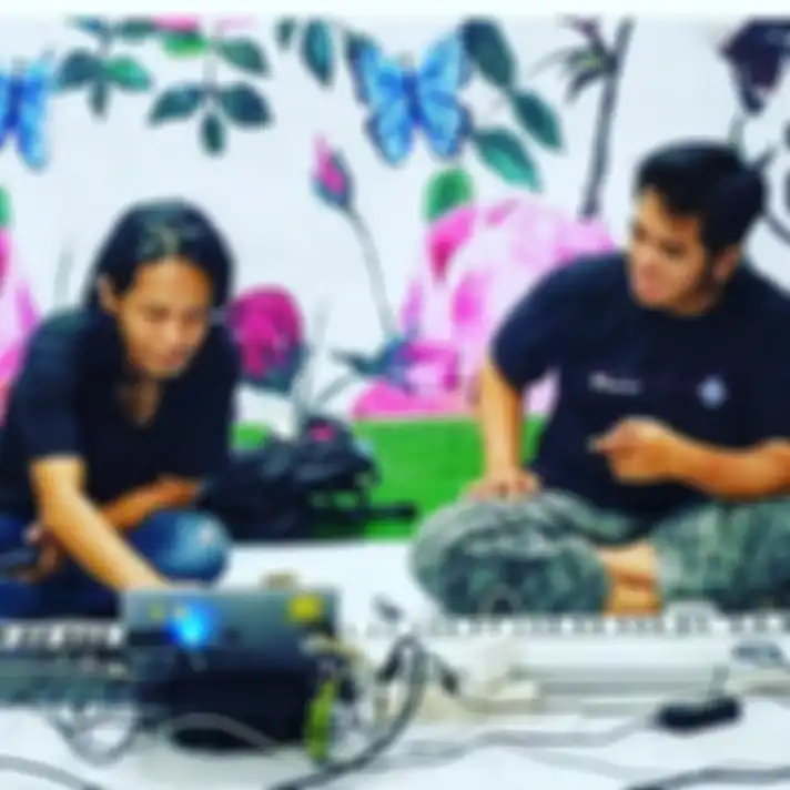 Begini alasan kiai Jombang menolak mentah-mentah anaknya ditangkap polisi. Foto mantan personel Slank ikut digeruduk.