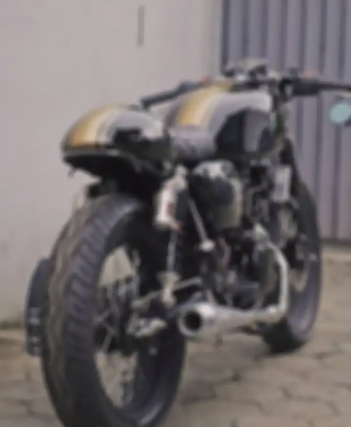 Customkit W175 gaya Cafe Racer