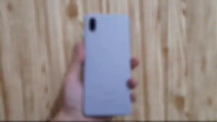 Desain bodi belakang Samsung Galaxy A02.