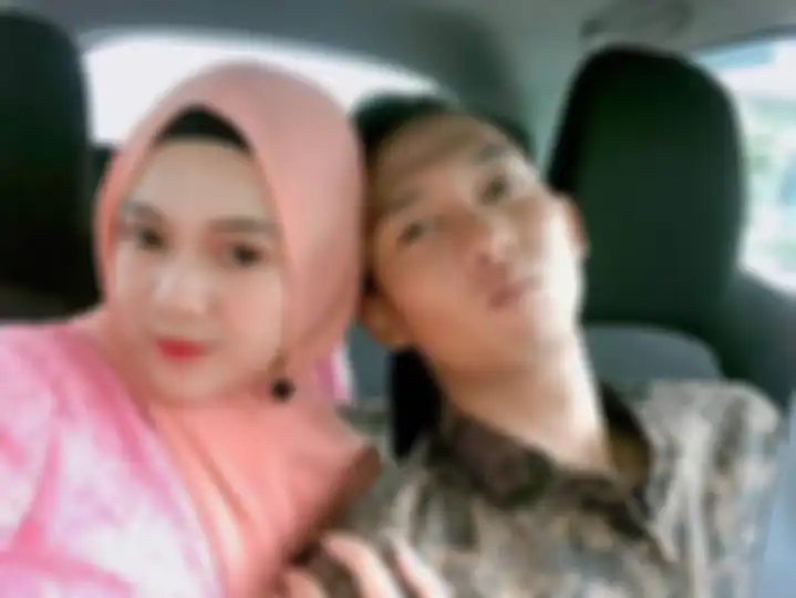 Foto Novia Widyasari tersebar ke mana-mana. Foto mahasiswi Brawijaya berparas cantik ini sudah membikin hati netizen remuk redam.