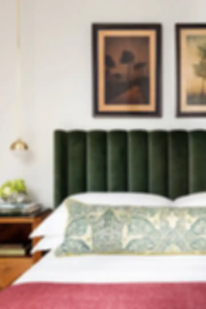 inspirasi kamar tidur romantis
