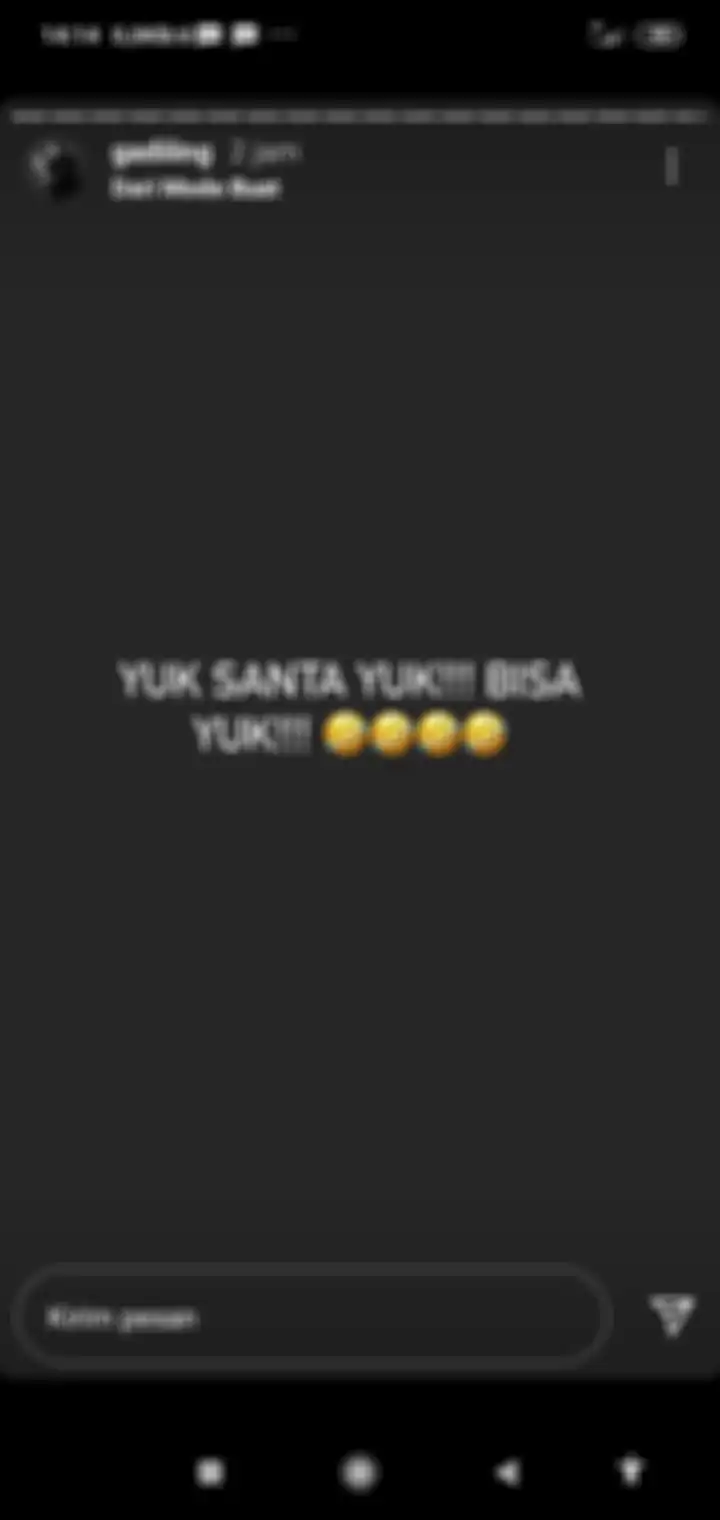 Gading Marten pun menuliskan keterangan untuk menimpali surat Gempi kepada Santa.  