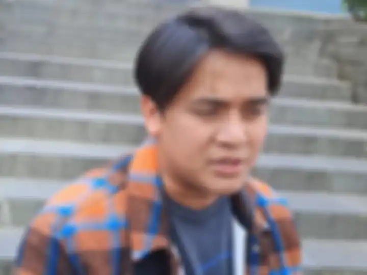 Billy Syahputra saat Grid.ID jumpai di kawasan Tendean, Jakarta Selatan, Senin (4/9/2023).