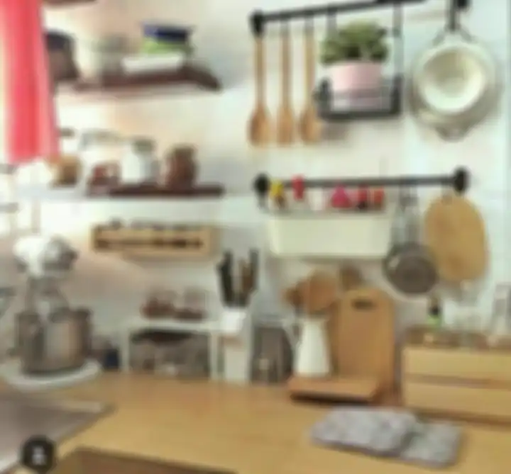 Foto tampilan desain dapur kecil memanjang kian menggoda hati. Trik cerdas ini menjadi kunci. Apalagi bisa dicoba sendiri di rumah.