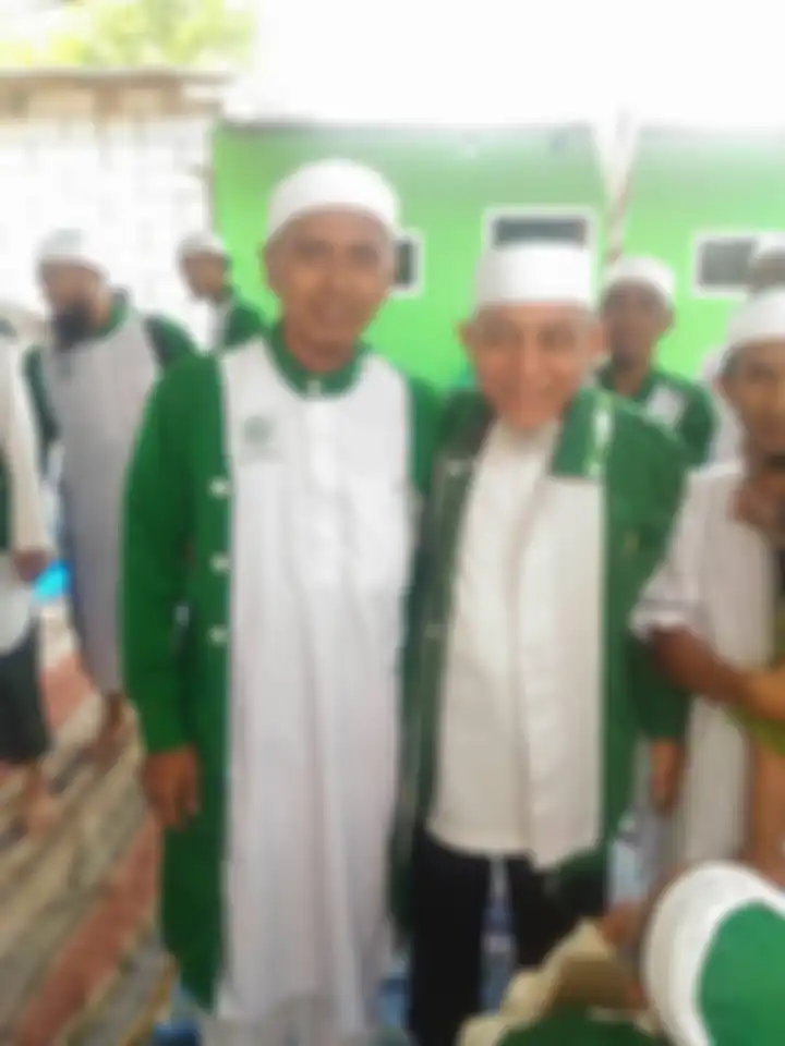 Pemimpin tertinggi Khilafatul Muslimin punya dendam gegara anaknya jadi korban pembantaian TNI di Lampung. Pantas ngotot bikin negara sendiri.