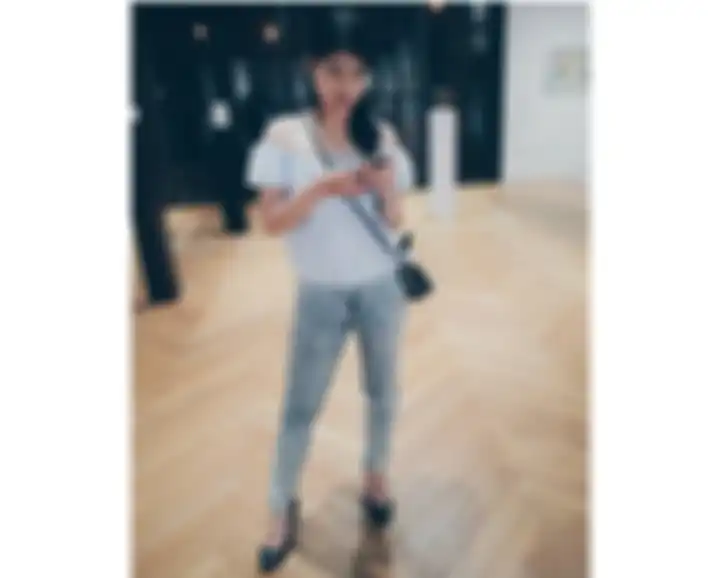 Fashion Mitzi Abigail