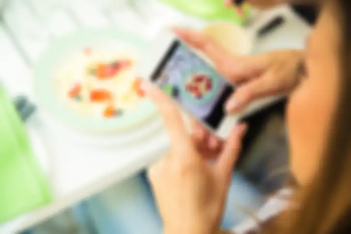 Jangan cuma kirim foto makanan kirim dong makanan online