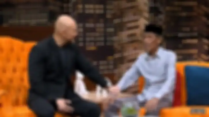 Bukhari menjadi bintang tamu di Hitam Putih Trans7.