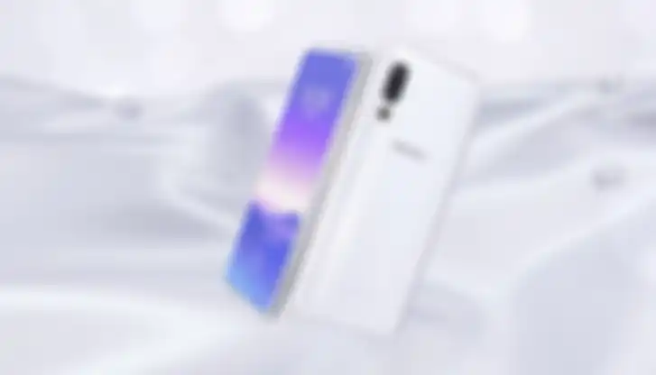 Meizu 16s varian warna Pearl White dengan nuansa lembut