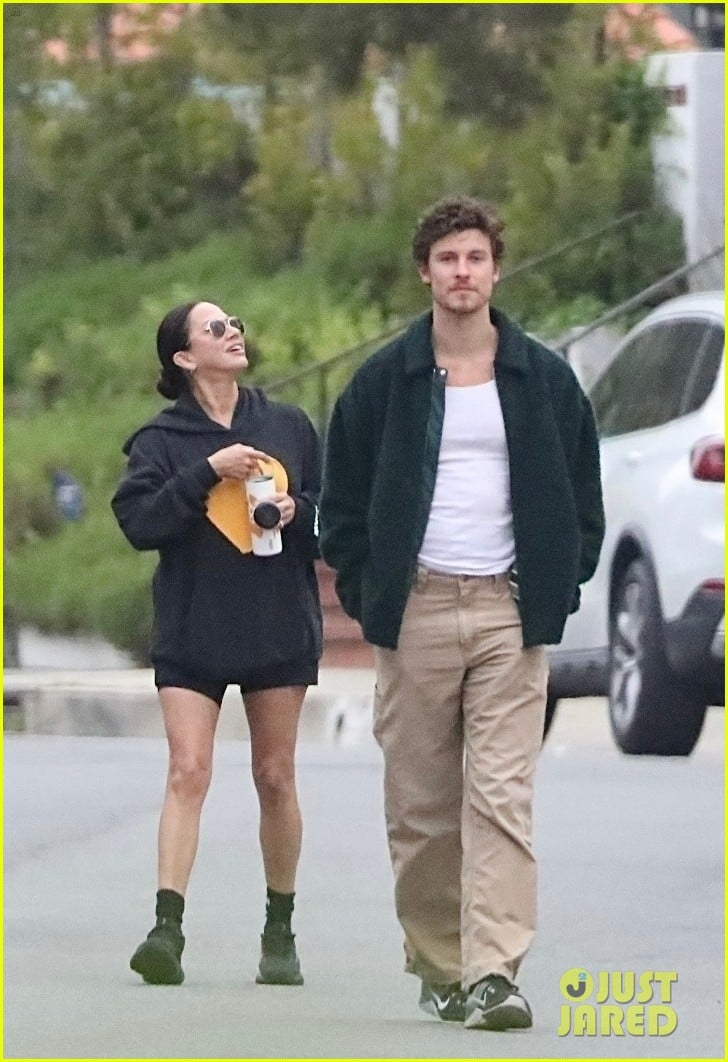 Shawn Mendes dan Jocelyne Mianda