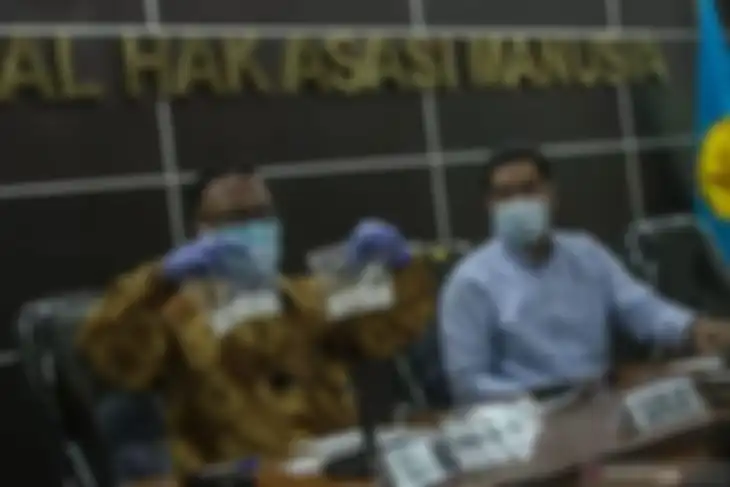 Ketua Komnas HAM Ahmad Taufan murka ke Ferdy Sambo di Mako Brimob. Kau kasih uang nggak sama dia? Foto Choirul Anam disorot.
