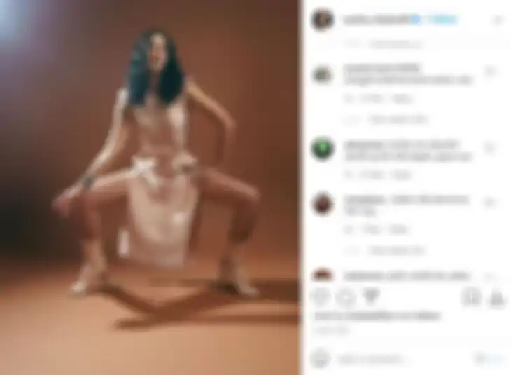 Komentar netizen mengkritik tampilan Sophia Latjuba