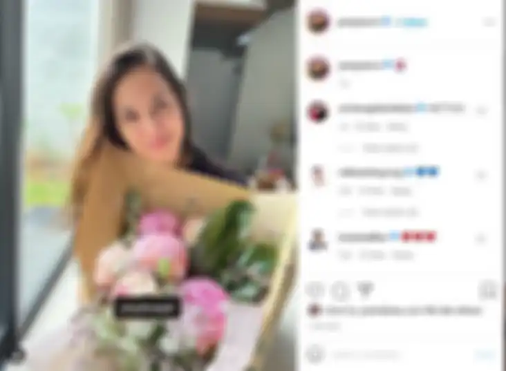 Unggahan Pevita Pearce